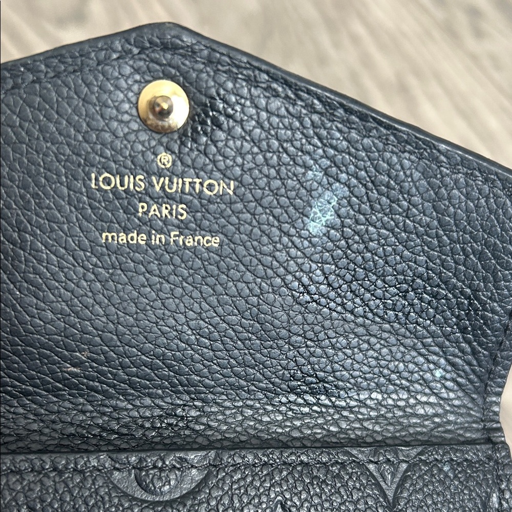 Louis Vuitton Black Monogram Pouch with Gold Clip 100% Authentic! - Picture 7 of 10